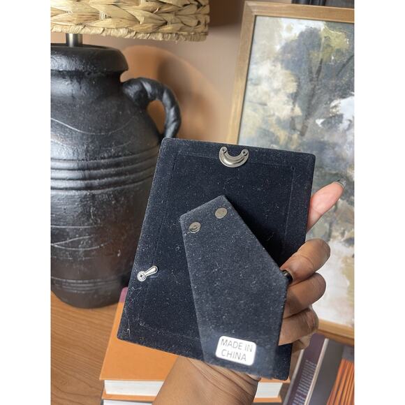 Gold Monochrome Picture Frame Two Tone Holds 3.5x5 Picture Console Table Decor - Picture 9 of 9